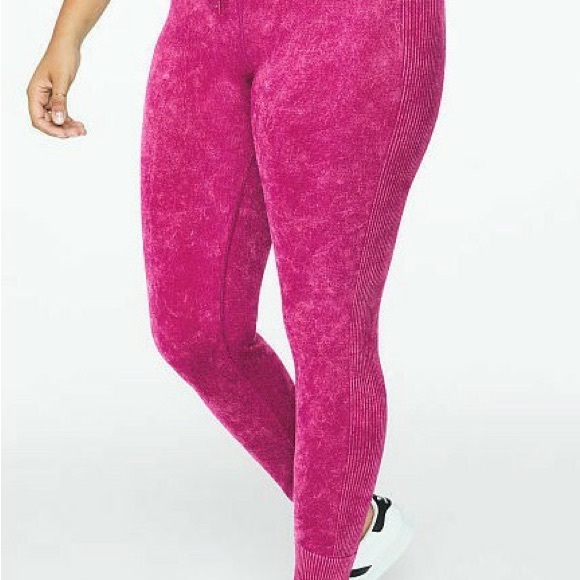 PINK Victoria's Secret Ribbed Activewear - Picture 2 of 9